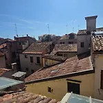 Ca Dolce בית הארחה 3*